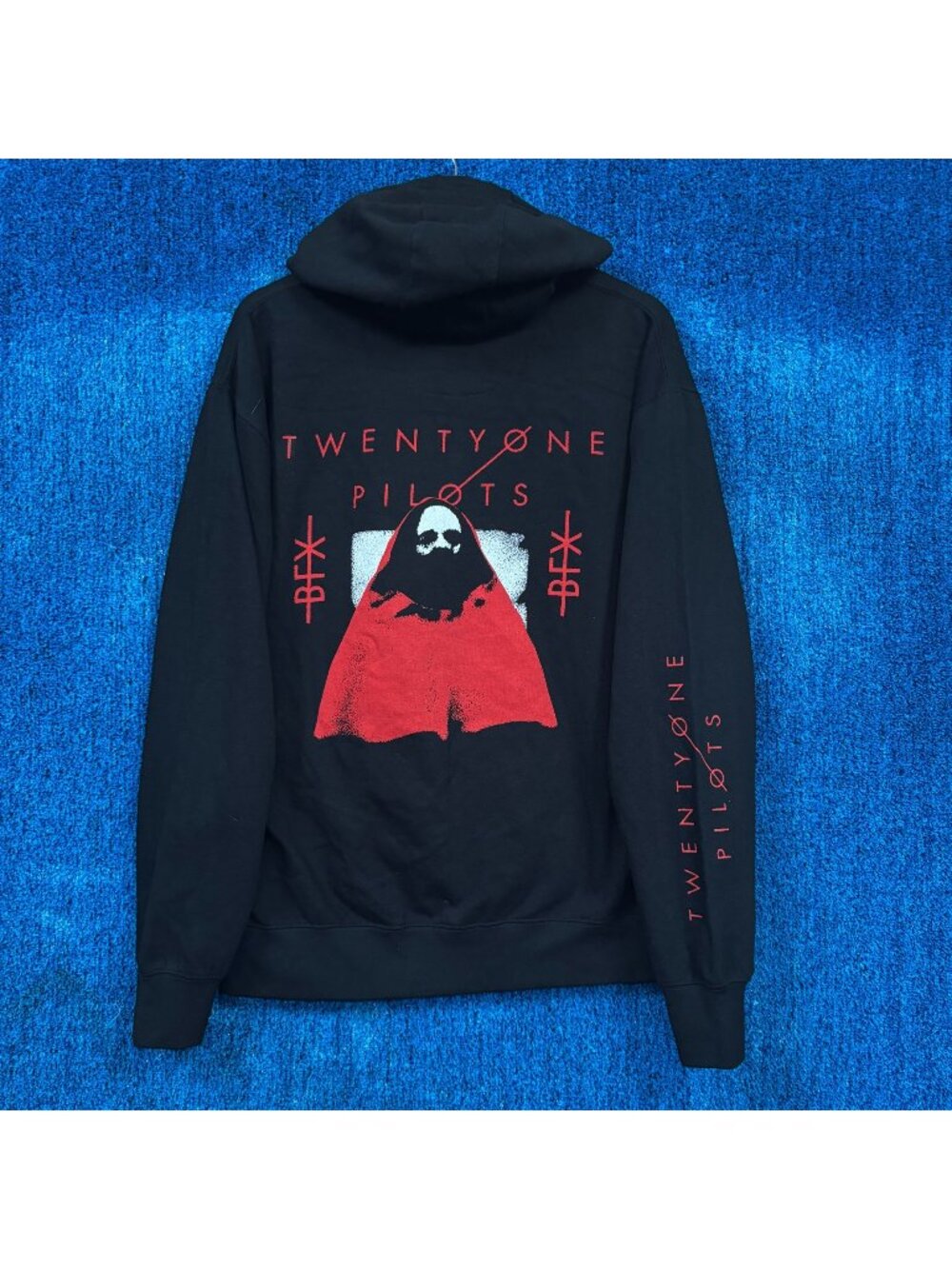 Twenty One Pilots “Blurry Face” Graphic Hoodie Size Large